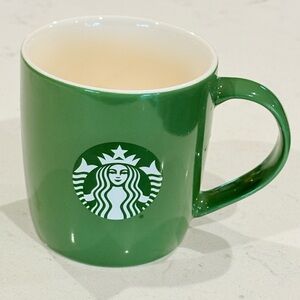 Starbucks Green Mug  11 oz. Great Condition